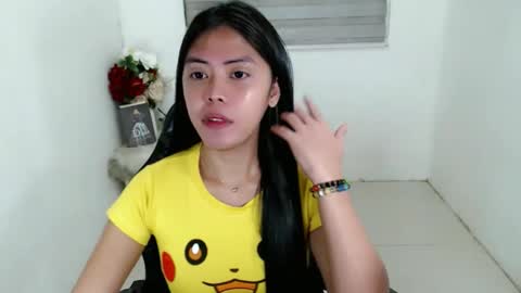 Snapshot of karina_fuckdoll chatting on September 17, 6:42 pm I AM BELLE online show from September 17, 6:42 pm