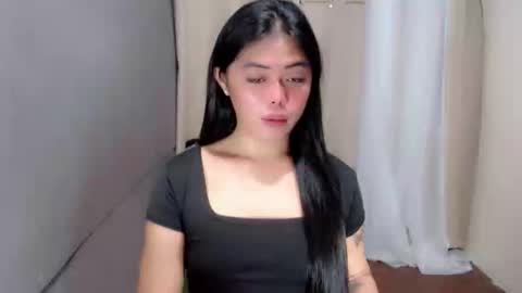 I AM BELLE online show from June 4, 9:10 pm