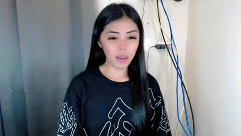 I AM BELLE online show from July 27, 6:09 am