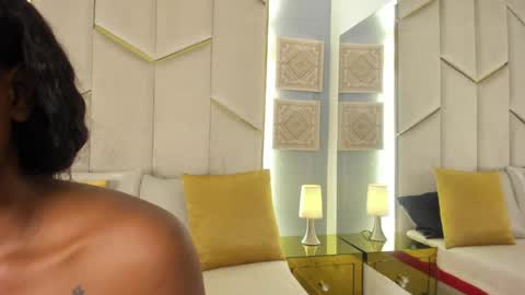 Snapshot of karinaacox chatting on May 27, 12:35 pm karinaacox online show from May 27, 12:35 pm