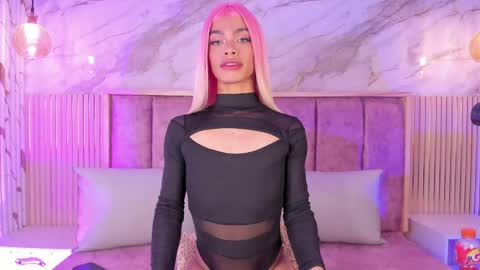 Karina online show from April 25, 5:10 am