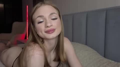 karinchik544 online show from April 20, 11:46 am