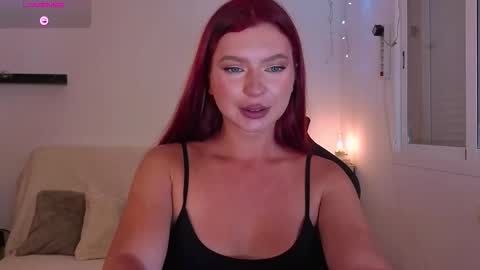 Snapshot of karinchik_ chatting on September 18, 6:54 pm Karina online show from September 18, 6:54 pm