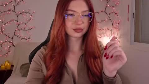 Snapshot of karinchik_ chatting on February 18, 9:00 pm Karina online show from February 18, 9:00 pm