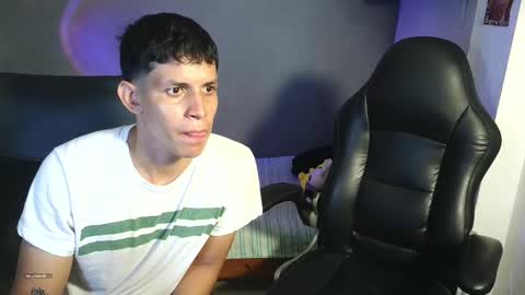 Snapshot of kariozzz chatting on March 3, 5:29 pm call me kai 3 online show from March 3, 5:29 pm