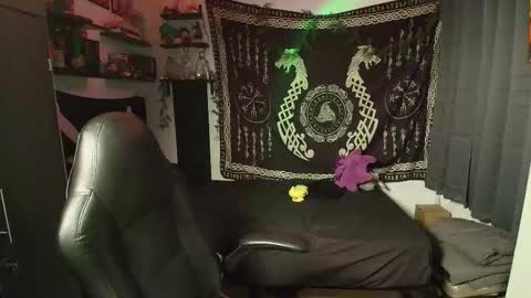 Snapshot of kariozzz chatting on November 20, 6:40 pm call me kai 3 online show from November 20, 6:40 pm