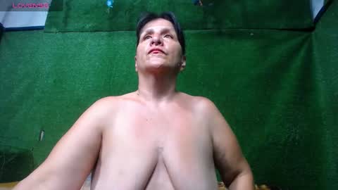 Snapshot of karito_mature17 chatting on December 3, 1:19 am Karito online show from December 3, 1:19 am