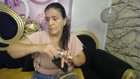 Snapshot of karito_mature17 chatting on April 8, 11:10 am Karito online show from April 8, 11:10 am