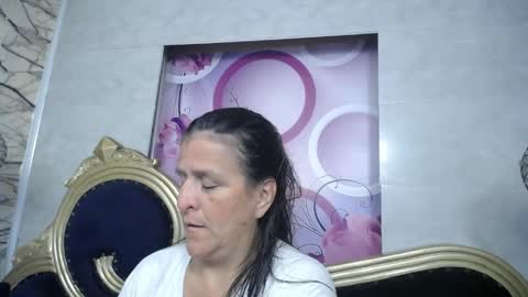 Snapshot of karito_mature17 chatting on April 9, 11:37 am Karito online show from April 9, 11:37 am