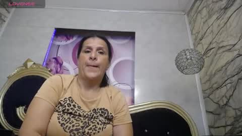 Snapshot of karito_mature17 chatting on June 6, 11:04 am Karito online show from June 6, 11:04 am