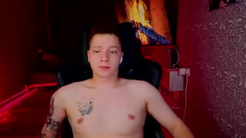 Snapshot of karl_night_ chatting on June 22, 6:49 pm karl night online show from June 22, 6:49 pm