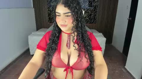 Snapshot of karla18__ chatting on July 13, 2:53 pm Karla18 online show from July 13, 2:53 pm
