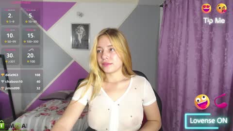 Snapshot of karla_charloby chatting on February 4, 12:29 am Karla online show from February 4, 12:29 am