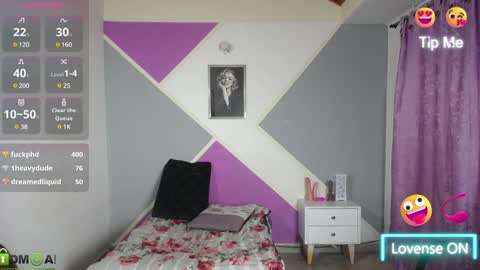 Snapshot of karla_charloby chatting on February 8, 5:08 pm Karla online show from February 8, 5:08 pm