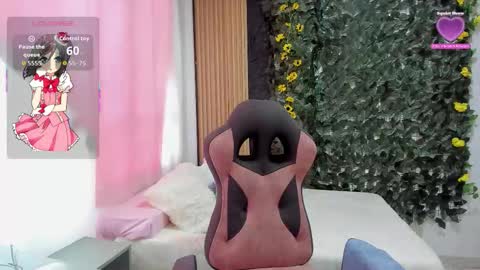 Snapshot of karla_charloby chatting on December 5, 2:47 pm Karla online show from December 5, 2:47 pm