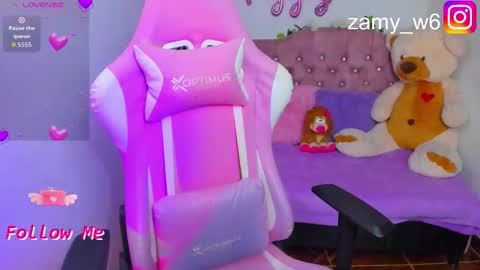 karla online show from February 25, 4:11 am