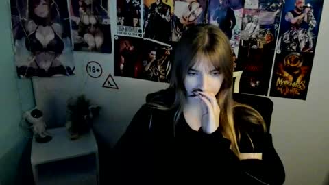 Snapshot of karla_flower chatting on October 18, 6:48 am Karla online show from October 18, 6:48 am