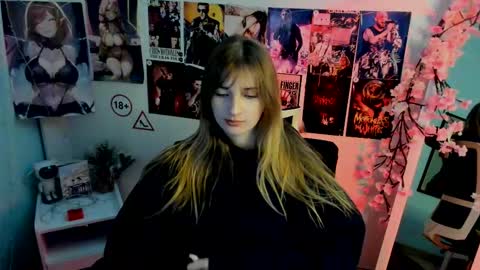 Snapshot of karla_flower chatting on November 20, 7:30 am Karla online show from November 20, 7:30 am