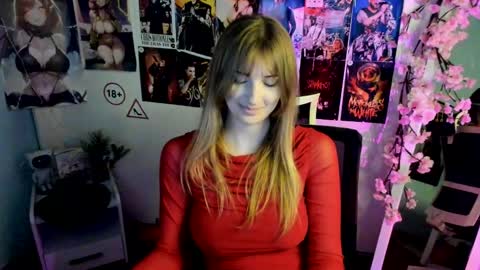 Snapshot of karla_flower chatting on November 26, 1:23 pm Karla online show from November 26, 1:23 pm