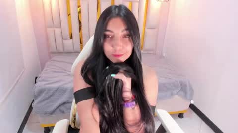 Karla  online show from February 13, 5:01 pm