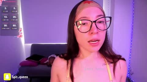 Snapshot of karla_honey_ chatting on October 27, 9:19 pm Karla online show from October 27, 9:19 pm