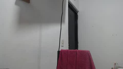 karla_lov2 online show from October 10, 4:22 am