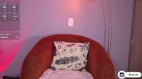 Snapshot of karla_project chatting on November 9, 12:09 am Goddess Karla online show from November 9, 12:09 am