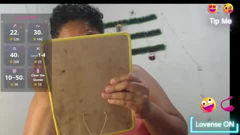 Snapshot of karla_rodriguez0 chatting on May 13, 2:47 pm Karla online show from May 13, 2:47 pm