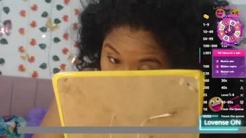 Snapshot of karla_rodriguez0 chatting on June 3, 7:19 pm Karla online show from June 3, 7:19 pm