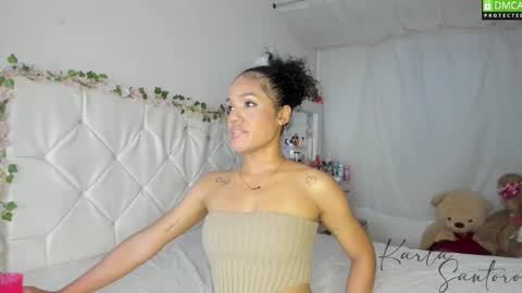 Karla Santoro online show from October 31, 6:03 am