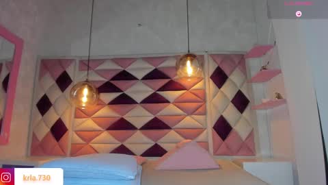 Snapshot of karla_wonderful chatting on March 10, 9:21 am karolina online show from March 10, 9:21 am