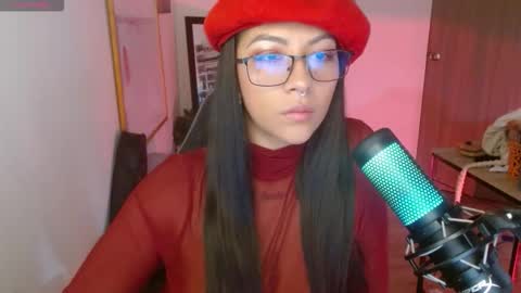 Snapshot of karlavittar chatting on January 13, 10:20 am karlavittar online show from January 13, 10:20 am