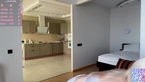 Olivia online show from November 8, 7:08 am