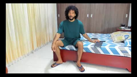 Snapshot of karlmarley1 chatting on July 14, 4:06 am Karl online show from July 14, 4:06 am