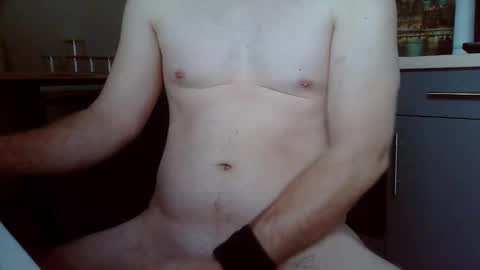 Snapshot of karlodi chatting on December 15, 9:56 am Kev online show from December 15, 9:56 am