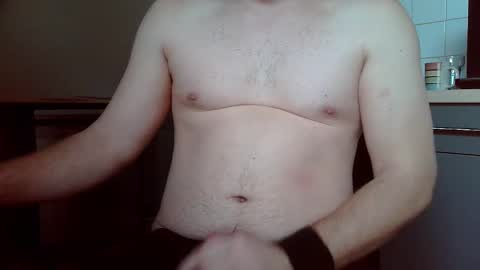 Snapshot of karlodi chatting on December 29, 10:56 am Kev online show from December 29, 10:56 am