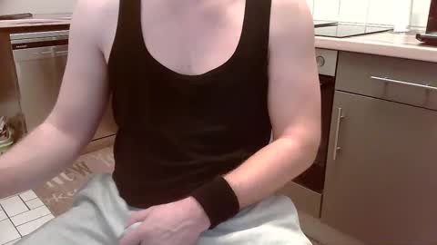 Snapshot of karlodi chatting on January 14, 6:56 am Kev online show from January 14, 6:56 am