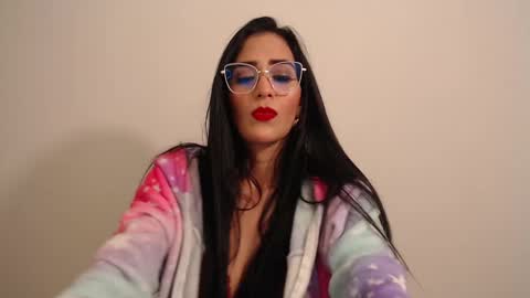 Snapshot of karlota_hank chatting on December 27, 5:52 am Karlis online show from December 27, 5:52 am