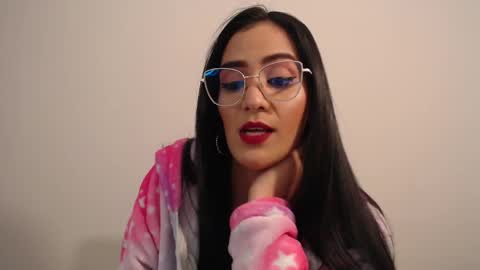 Snapshot of karlota_hank chatting on January 18, 5:10 am Karlis online show from January 18, 5:10 am