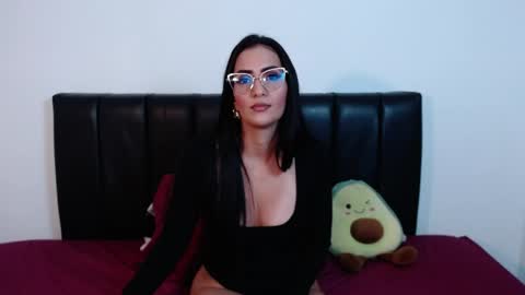 Snapshot of karlota_hank chatting on May 30, 4:53 am Karlis online show from May 30, 4:53 am