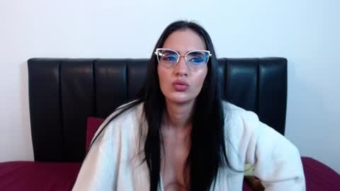 Snapshot of karlota_hank chatting on July 2, 5:46 am Karlis online show from July 2, 5:46 am