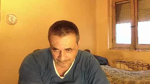 Snapshot of karlpal chatting on May 19, 6:14 pm karlpal online show from May 19, 6:14 pm