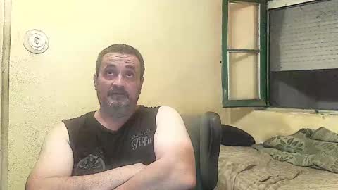 Snapshot of karlpal chatting on June 6, 10:47 pm karlpal online show from June 6, 10:47 pm