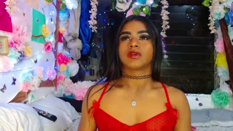 Snapshot of karly_coffe chatting on February 13, 9:30 am KARLY. online show from February 13, 9:30 am