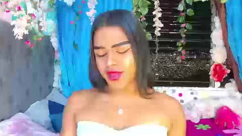 Snapshot of karly_coffe chatting on September 14, 12:21 am KARLY. online show from September 14, 12:21 am