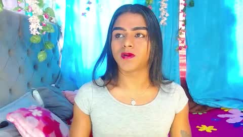 Snapshot of karly_coffe chatting on October 2, 11:17 am KARLY. online show from October 2, 11:17 am