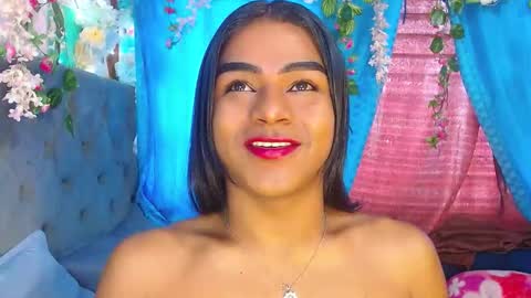Snapshot of karly_coffe chatting on October 6, 11:51 am KARLY. online show from October 6, 11:51 am