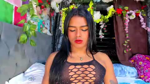 Snapshot of karly_coffe chatting on June 19, 9:46 am KARLY. online show from June 19, 9:46 am