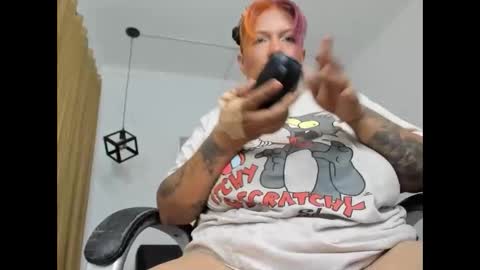 Snapshot of karol_c31 chatting on September 19, 2:35 am Karol online show from September 19, 2:35 am