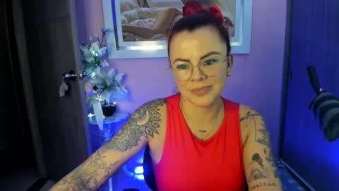Snapshot of karol_milf__ chatting on February 8, 1:22 am kAROL MILF online show from February 8, 1:22 am